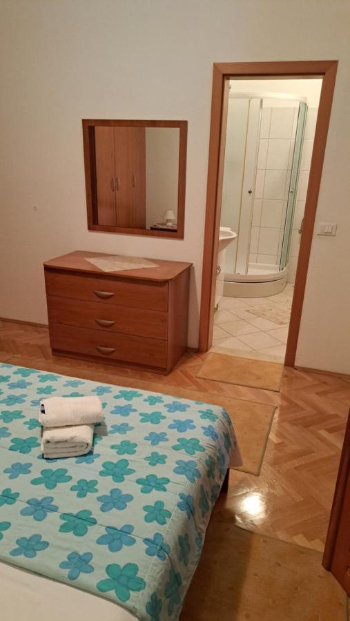 טרוגיר Apartment With Splendid Sea View מראה חיצוני תמונה