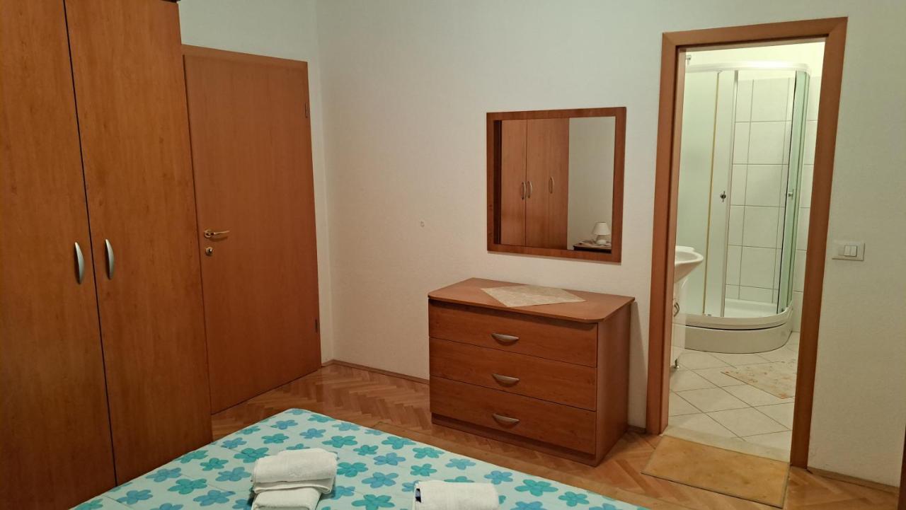 טרוגיר Apartment With Splendid Sea View מראה חיצוני תמונה