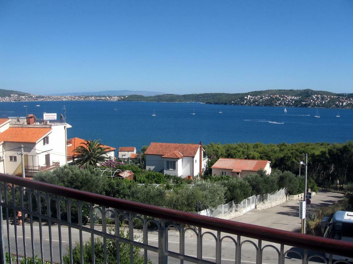 טרוגיר Apartment With Splendid Sea View מראה חיצוני תמונה