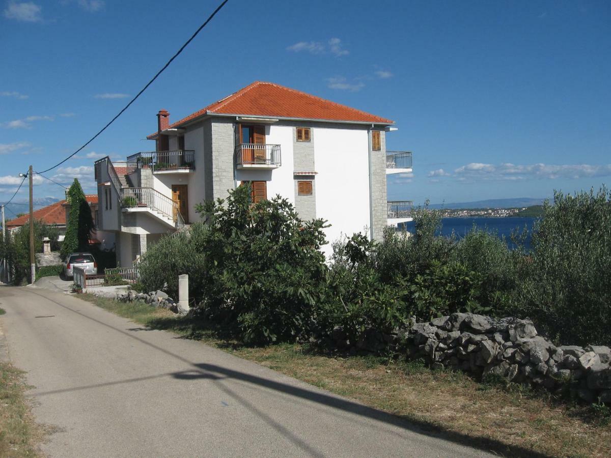 טרוגיר Apartment With Splendid Sea View מראה חיצוני תמונה