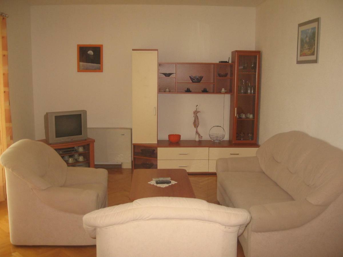 טרוגיר Apartment With Splendid Sea View מראה חיצוני תמונה